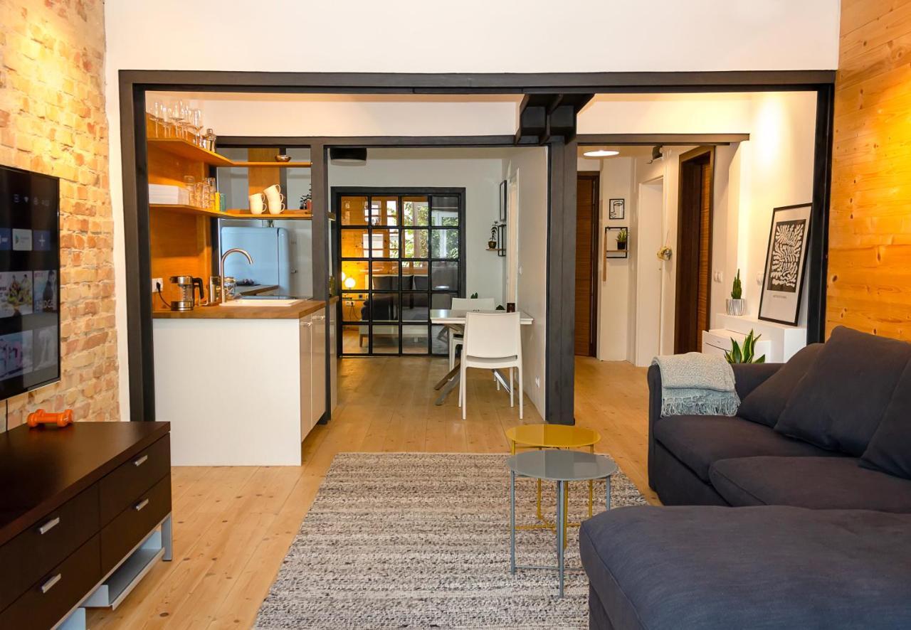 Bright & Spacious 1Bd Apartment With A Charming Balcony By Flat Mаnager Varna ภายนอก รูปภาพ