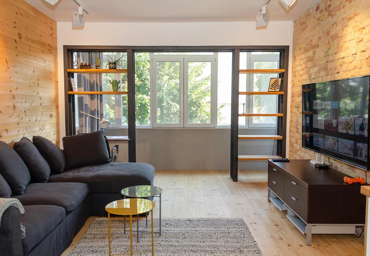 Bright & Spacious 1Bd Apartment With A Charming Balcony By Flat Mаnager Varna ภายนอก รูปภาพ